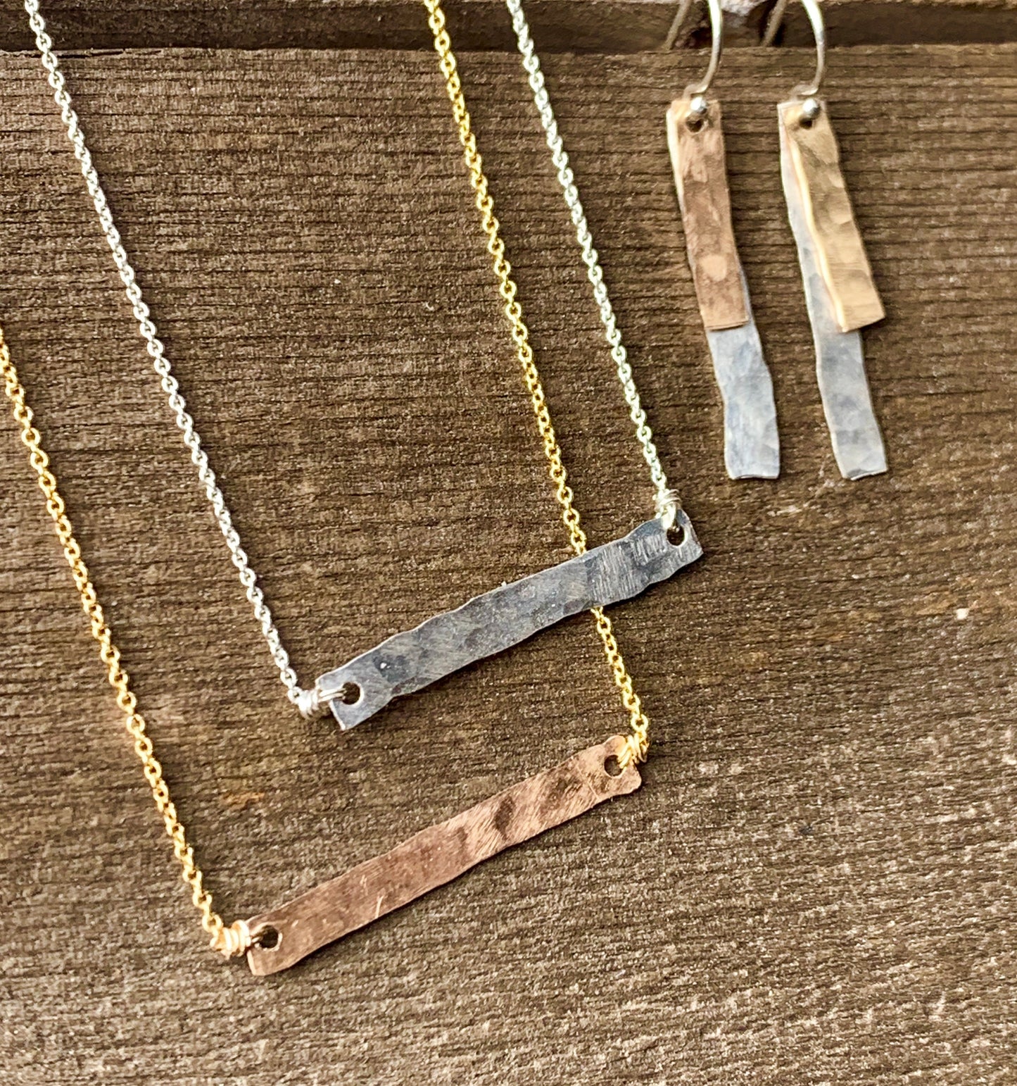 Hammered Bar Necklace